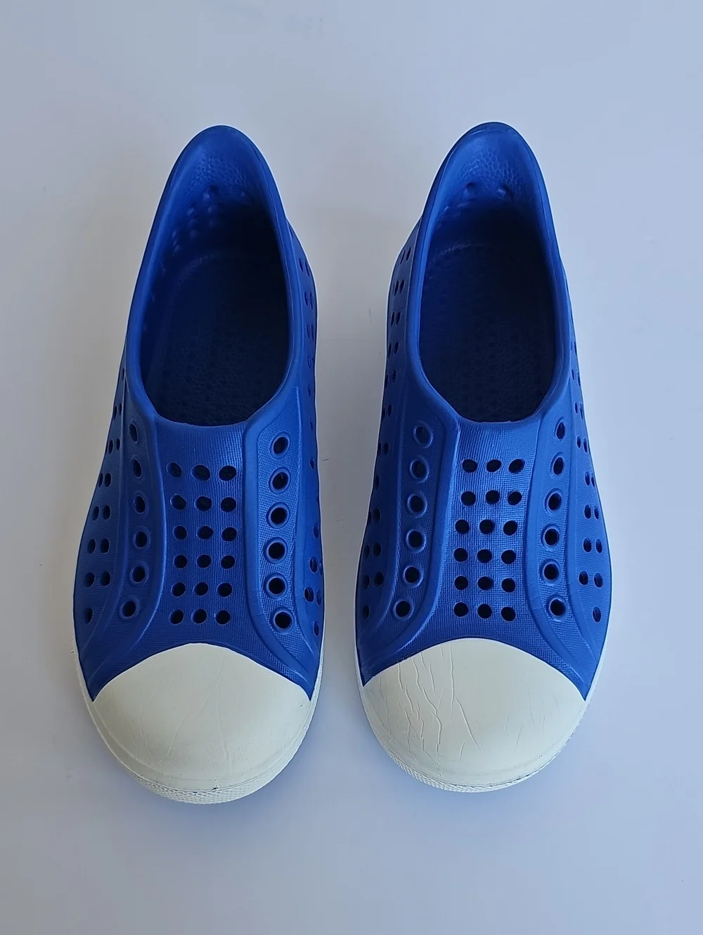 Wonder Nation Blue & White Rubber Water Shoes Slip On Clogs Size 9-10